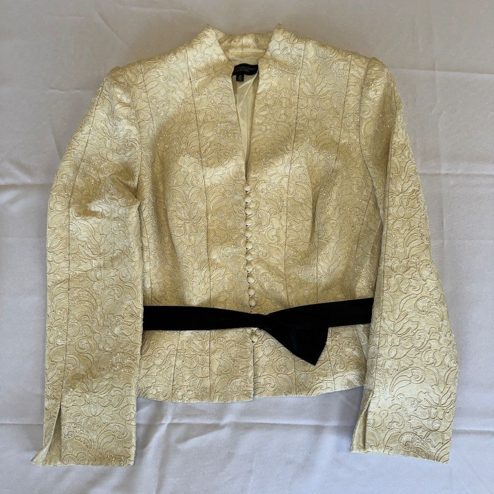 Carmen Marc Valvo Jacket Blazer Cream Size 14